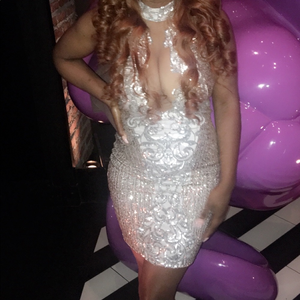 Dach Boutique Dazling Silver Customized Dress! - Picture 2 of 8